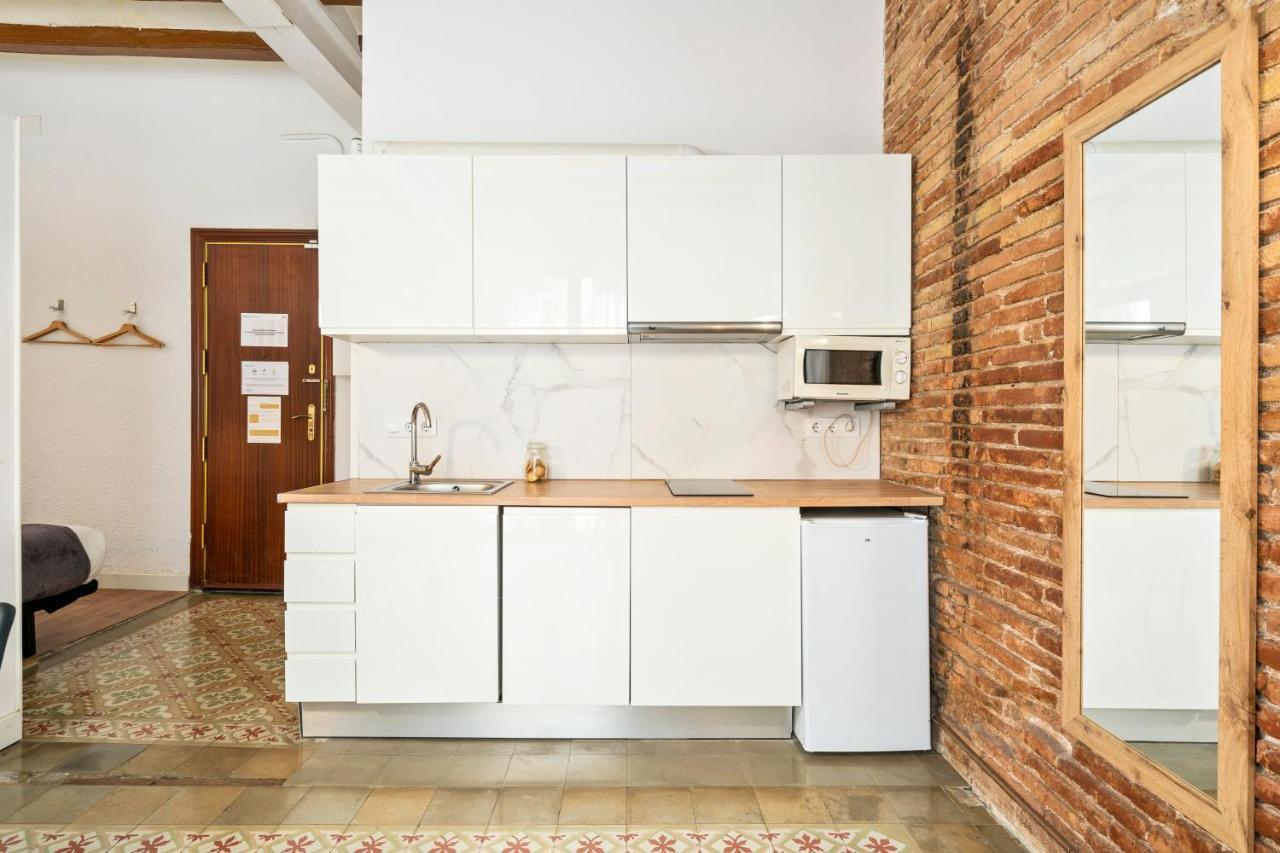 Flateli Borrell Apartment Barcelona Luaran gambar