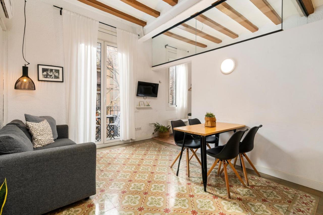 Flateli Borrell Apartment Barcelona Luaran gambar