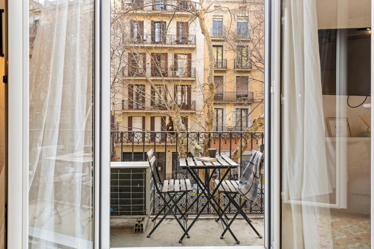Flateli Borrell Apartment Barcelona Luaran gambar