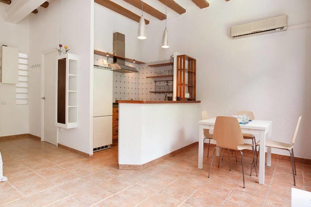 Flateli Borrell Apartment Barcelona Luaran gambar