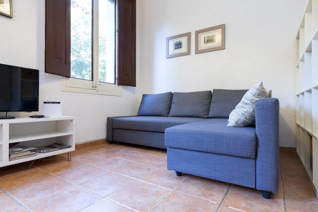 Flateli Borrell Apartment Barcelona Luaran gambar