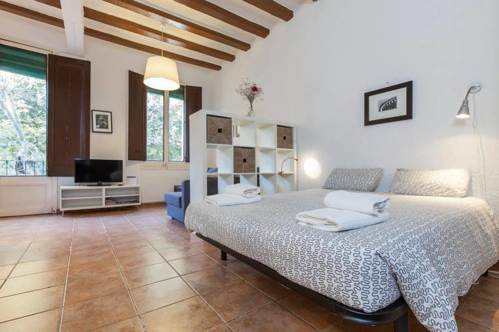Flateli Borrell Apartment Barcelona Luaran gambar